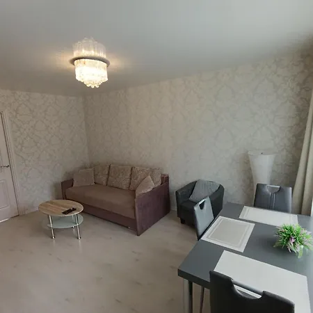 Apartment Apartment *